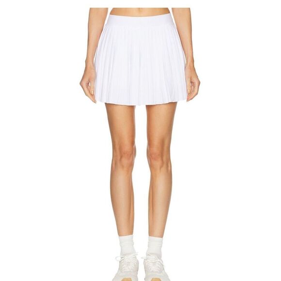 Prince Dresses & Skirts - Prince Women's Pleated Tennis Skirt White Size S Casual Short